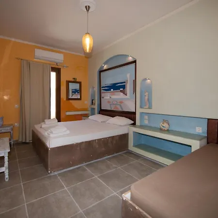Aparthotel Orfeas 3*