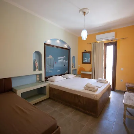 Orfeas Aparthotel 3*