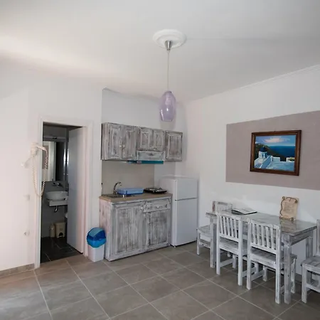 Aparthotel Orfeas 3*
