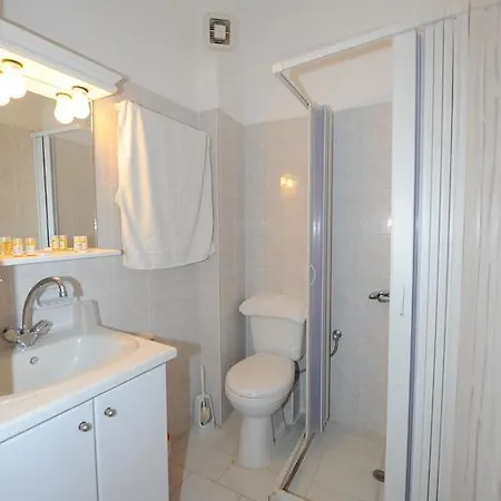 Orfeas Aparthotel