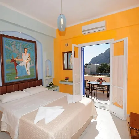 Orfeas Aparthotel 3*
